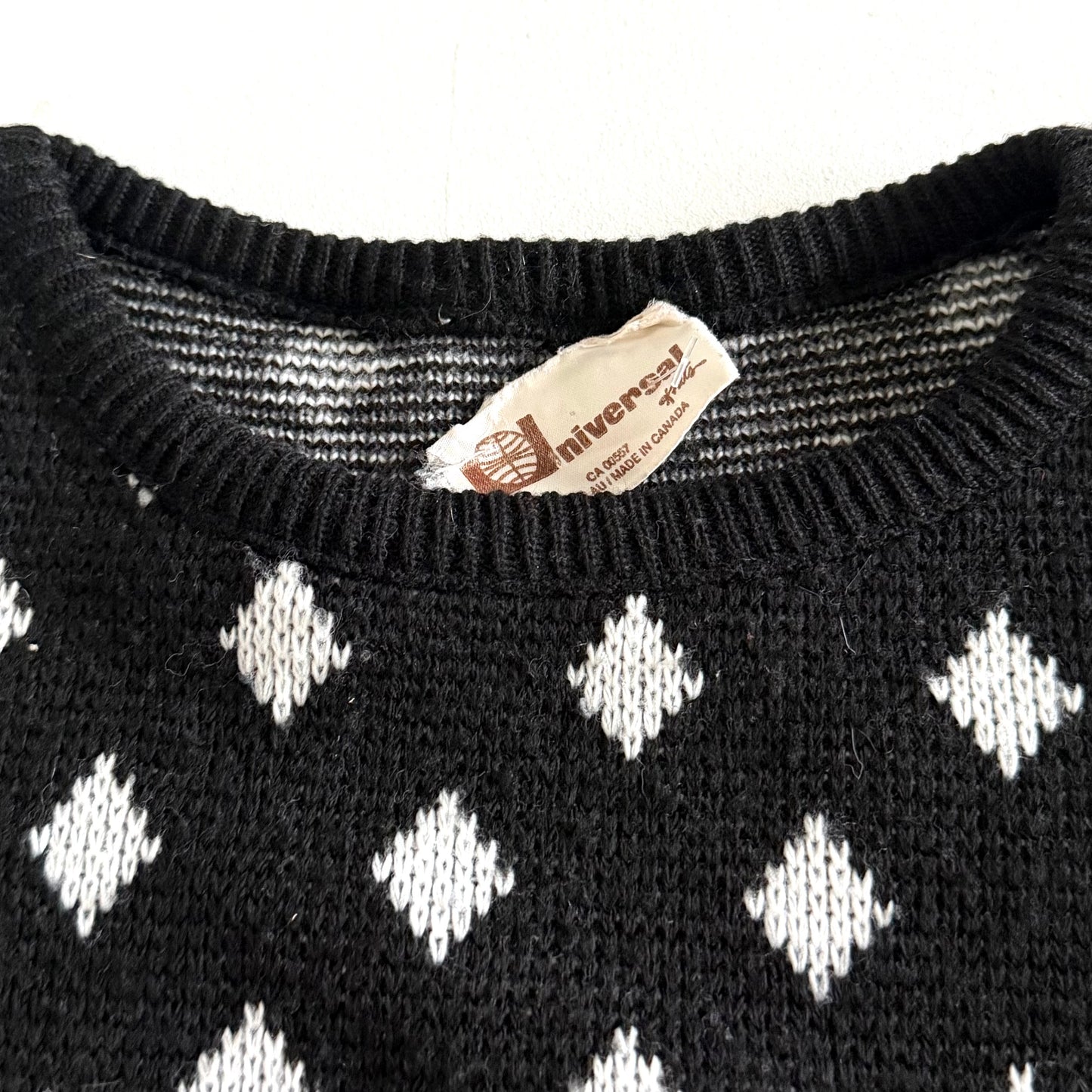 Vintage Universal, Sweater
