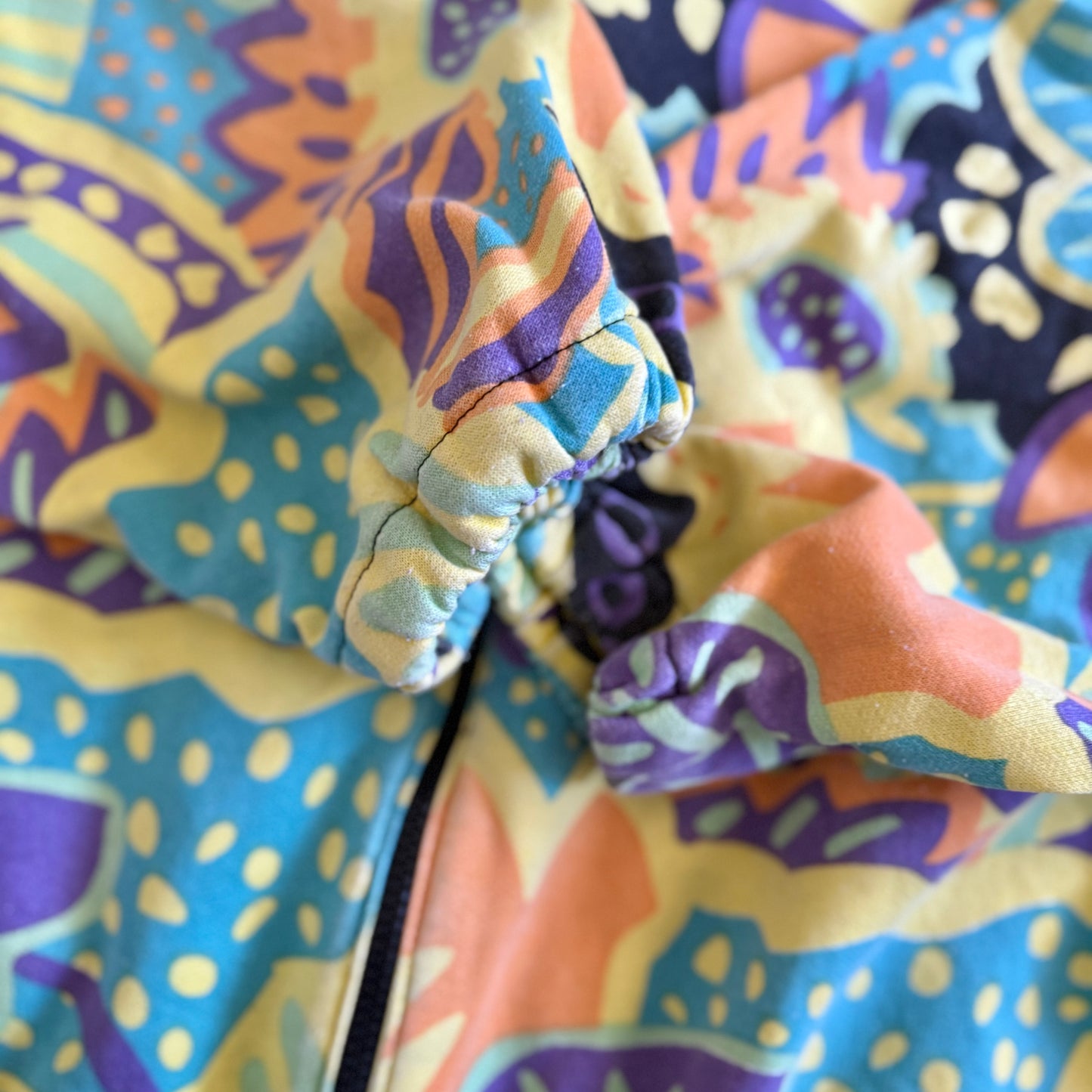 Vintage 90's Abstract Sweater