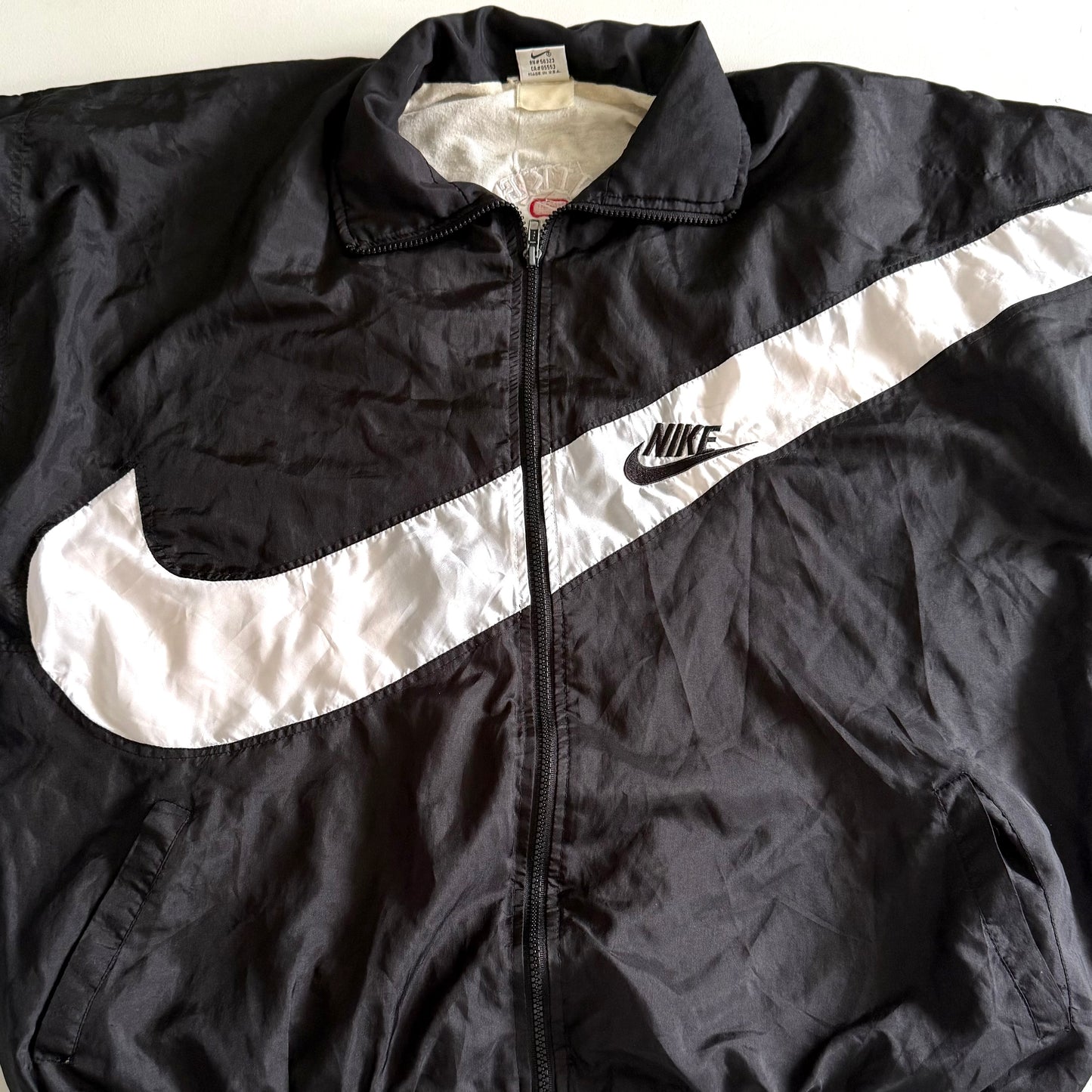 Vintage Nike, 90's Big Swoosh Windbreaker