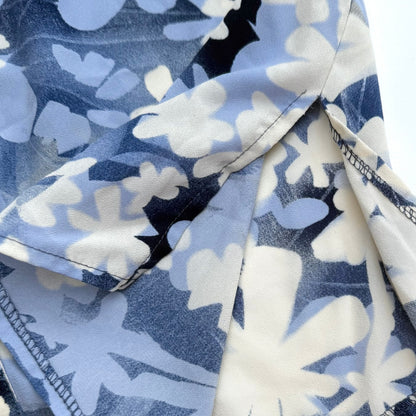 Secondhand Hiroko, Blue Floral Button Down Shirt