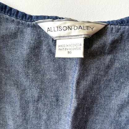 Secondhand Allison Daley, Sailboat Denim Vest