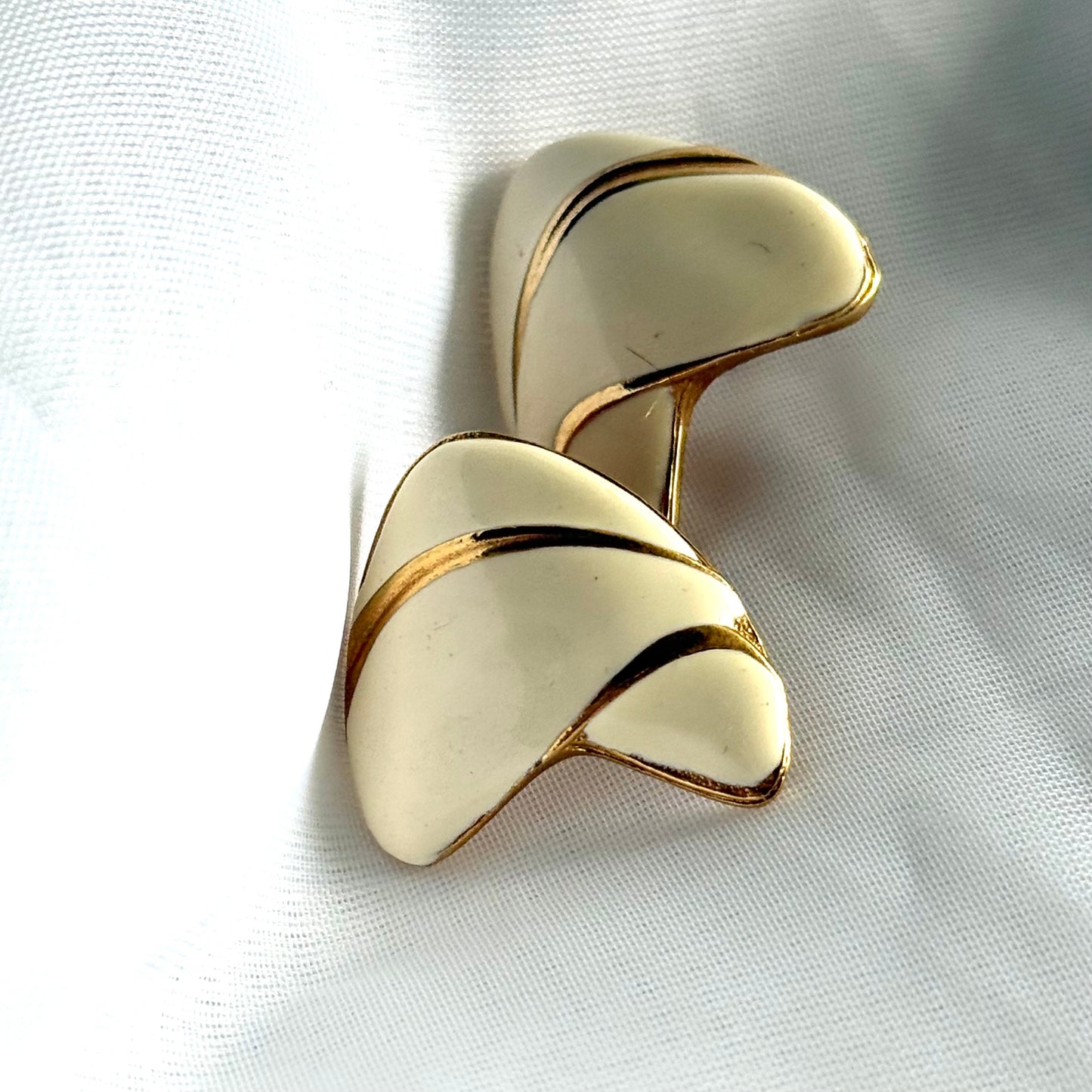 Secondhand Gold Toned and Ivory Coloured Earrings