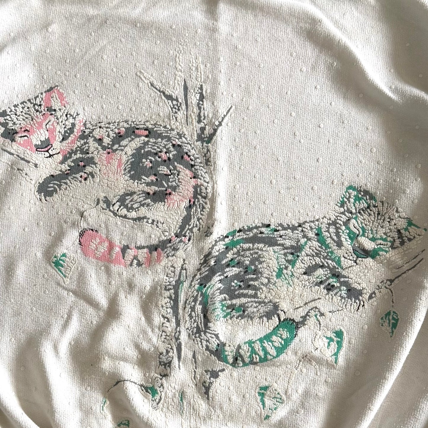 Vintage Sleeping Cats Sweatshirt