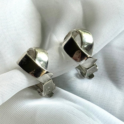 Vintage Silver Toned Earrings