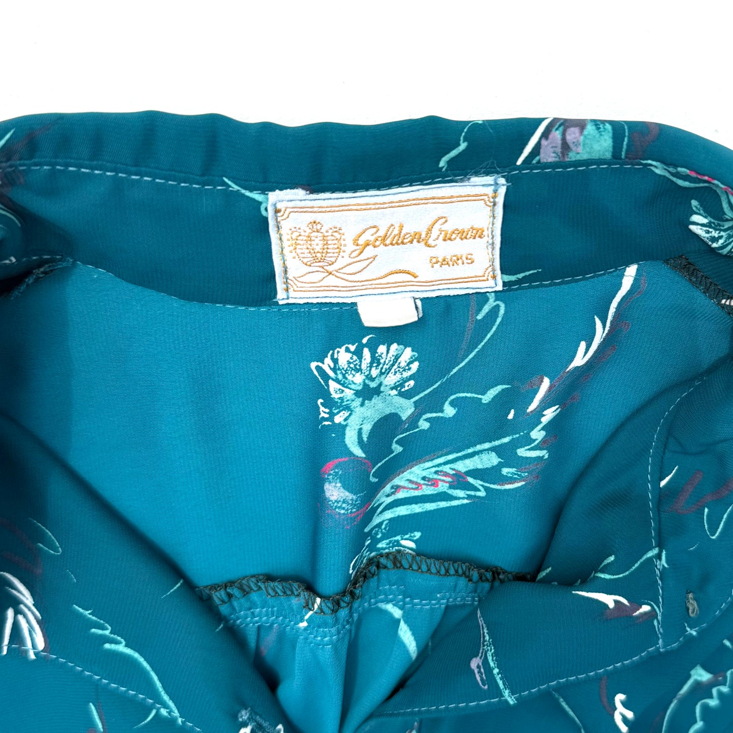 Vintage Golden Crown, Button Down Short Sleeve Shirt