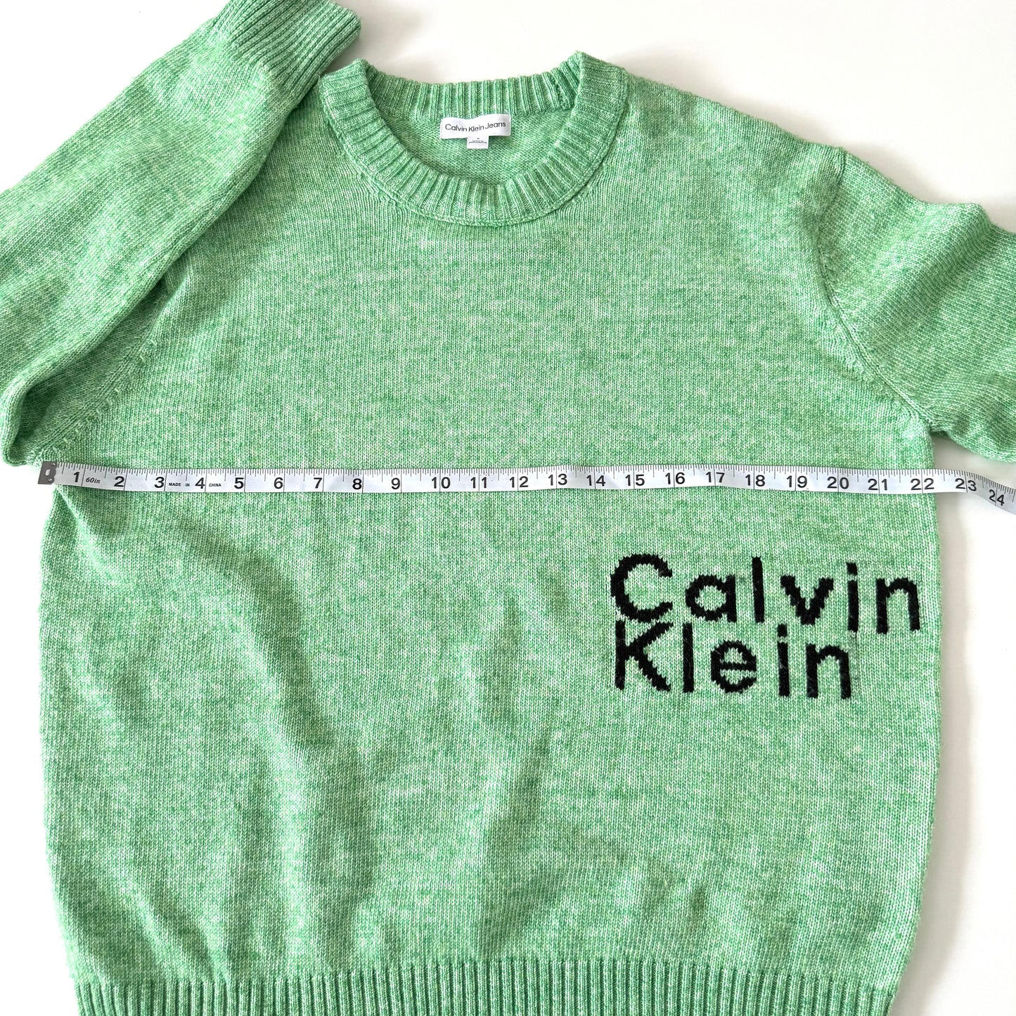 Secondhand Calvin Klein, Sweater