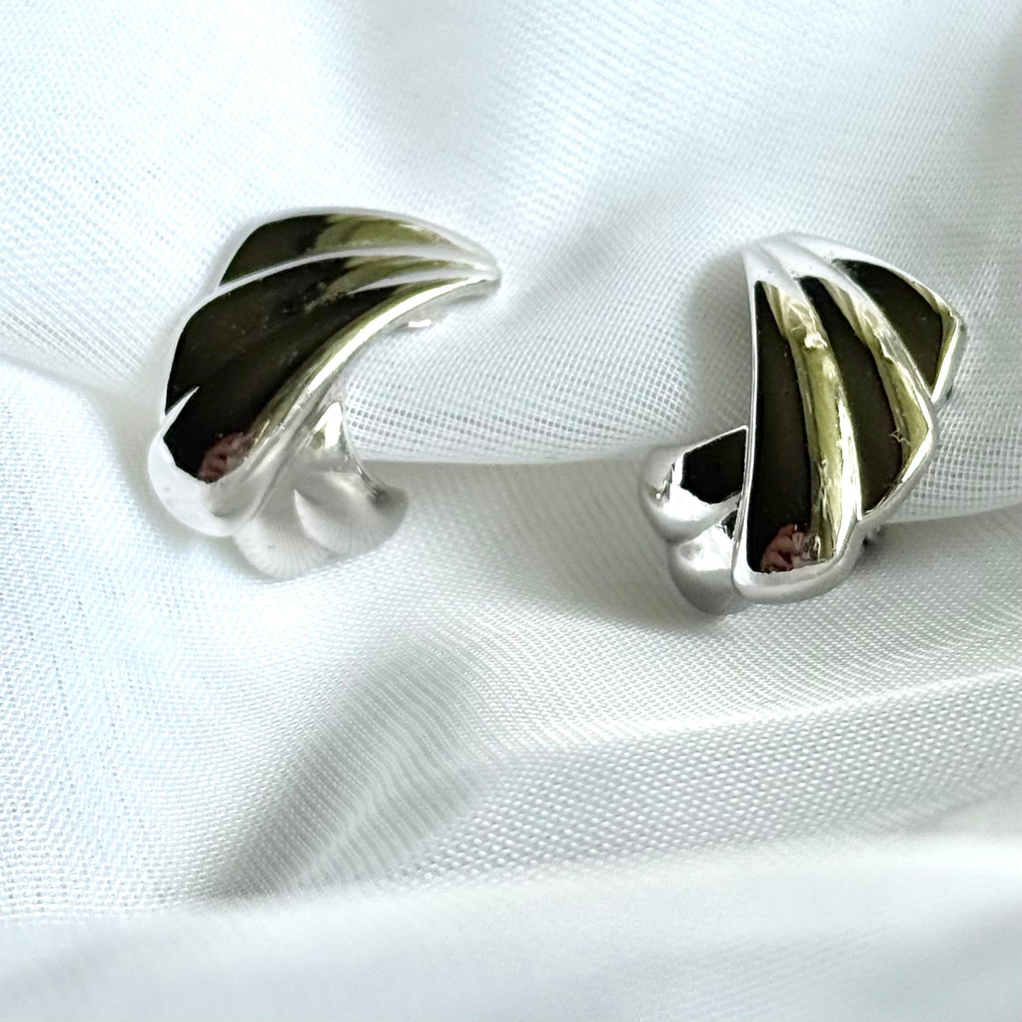 Vintage Silver Toned Earrings