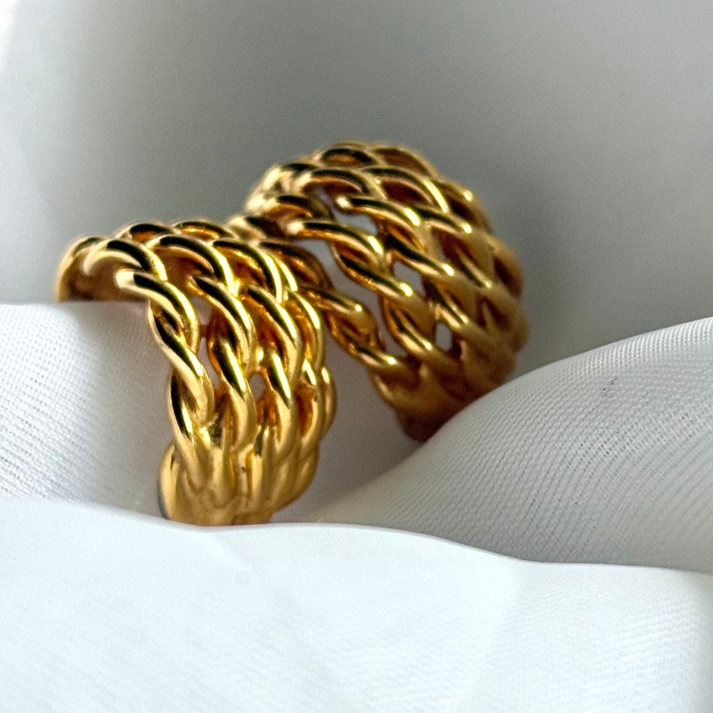 Secondhand Gold Toned Chain Earrings