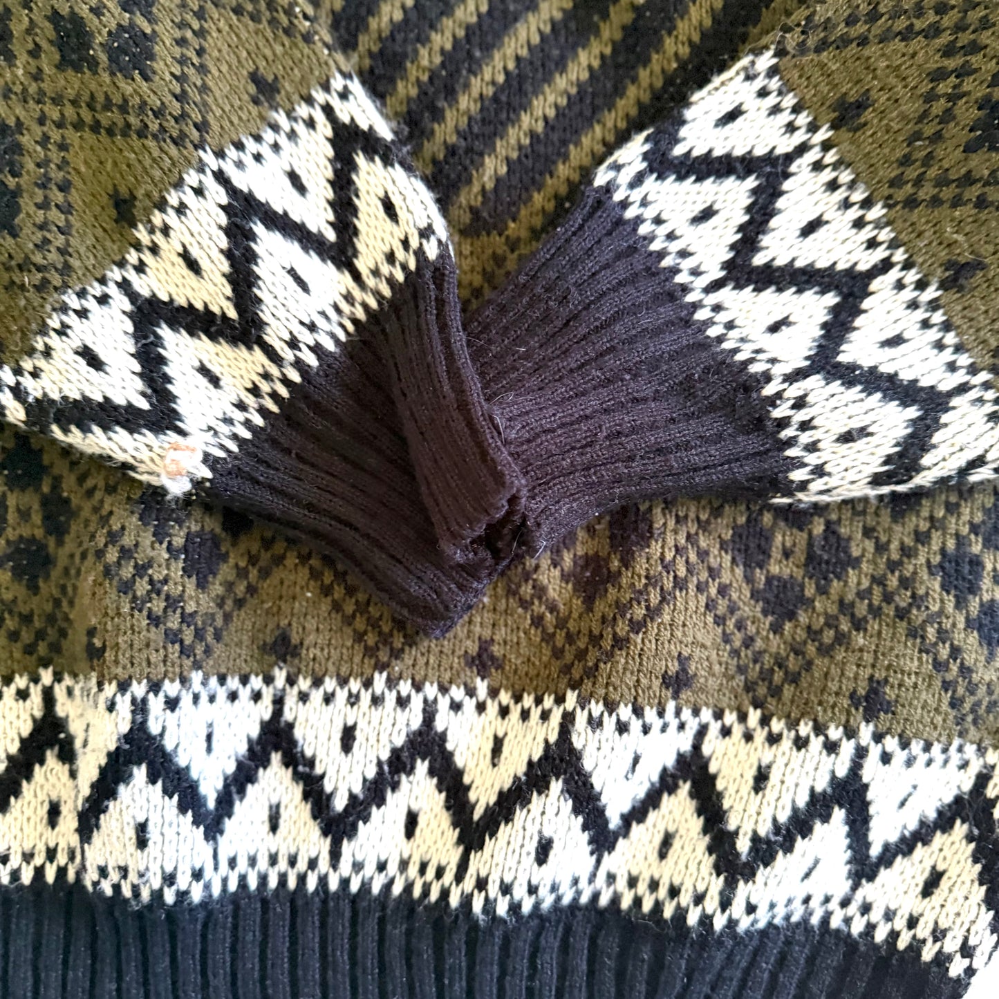 Vintage Fellini, 1990's Style Grandpa Sweater