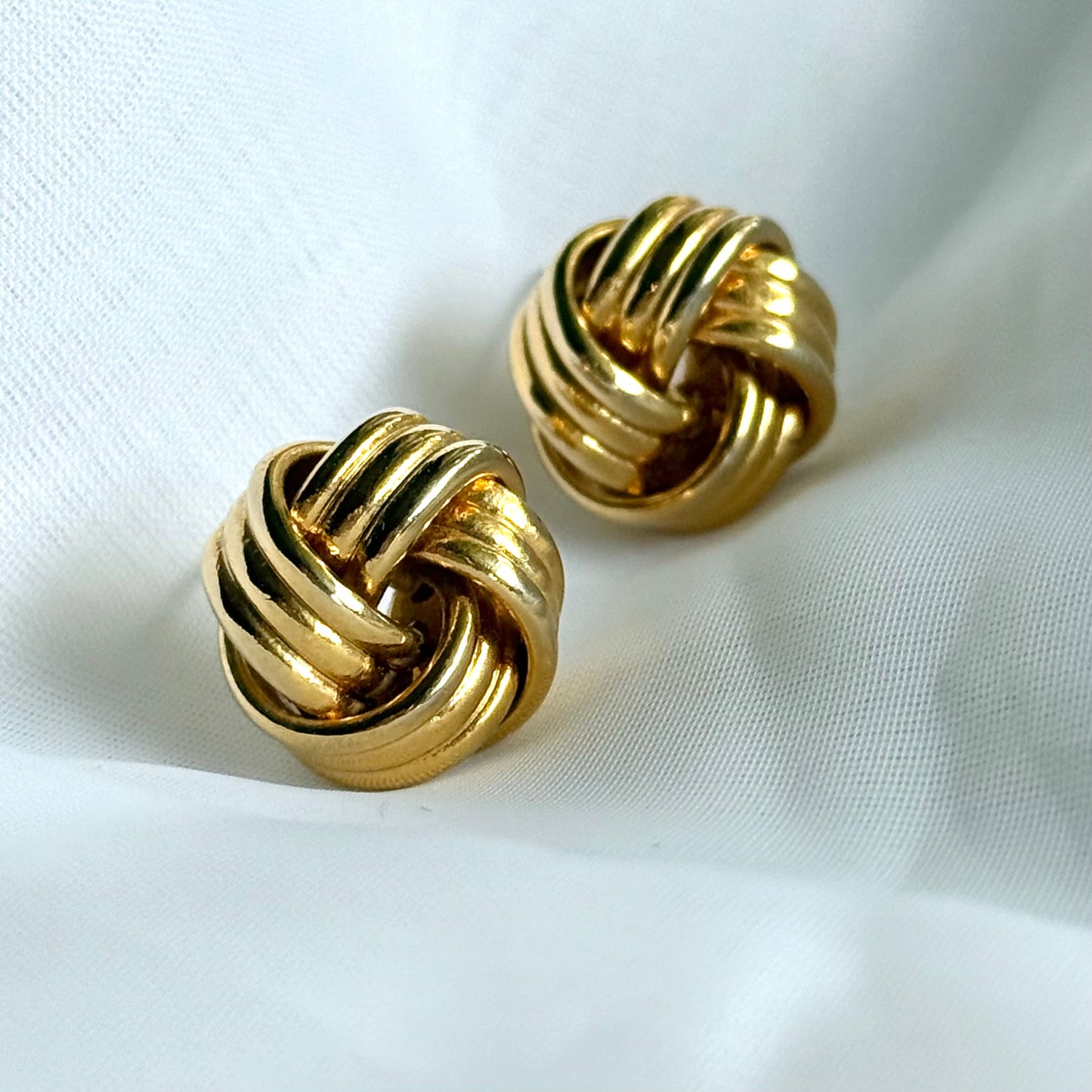 Secondhand Knot Gold Toned Earrings