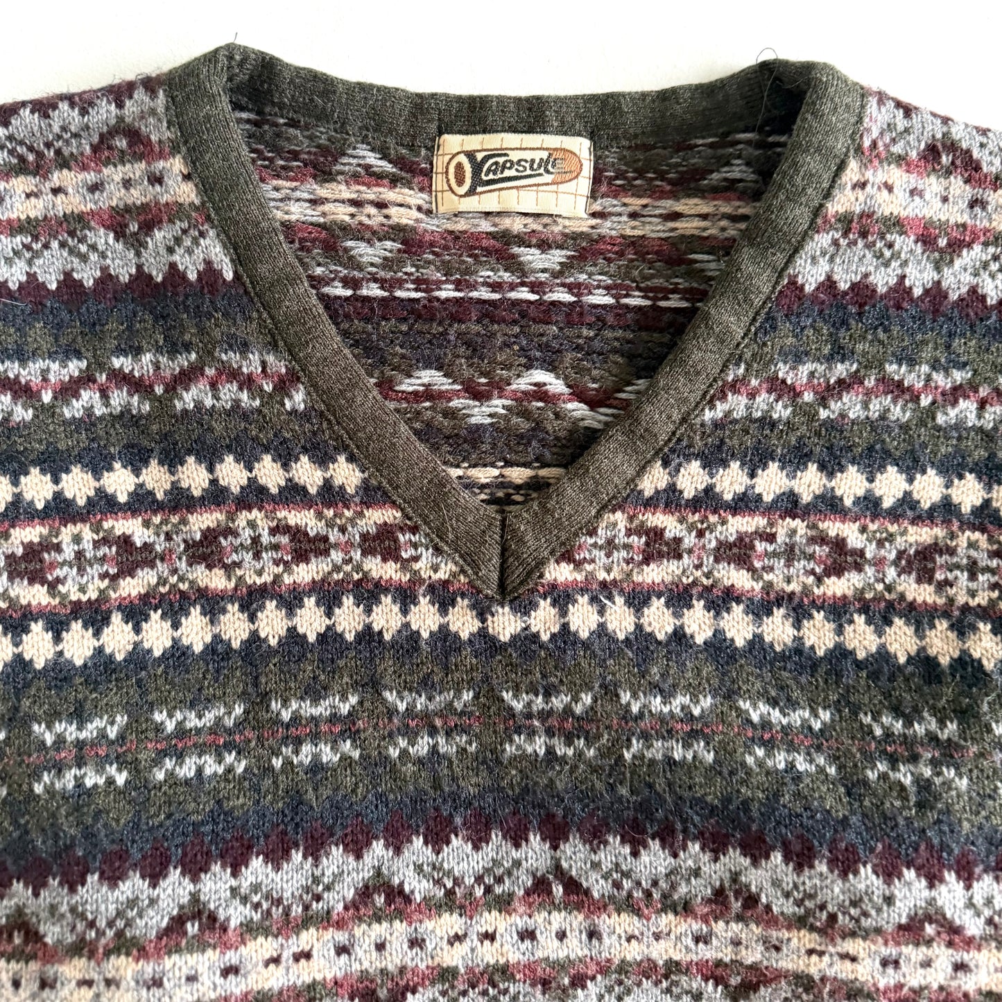 Vintage Capsule, V-Neck Sweater