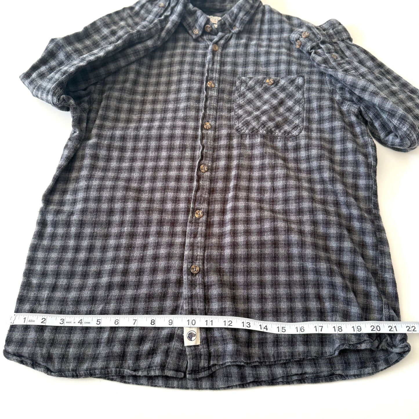 Secondhand Boston Traders, Button Up Shirt