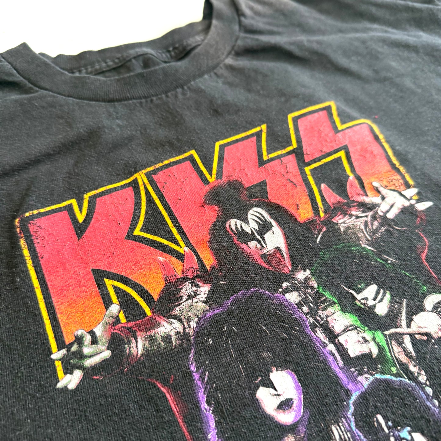 Secondhand Kiss, T-Shirt