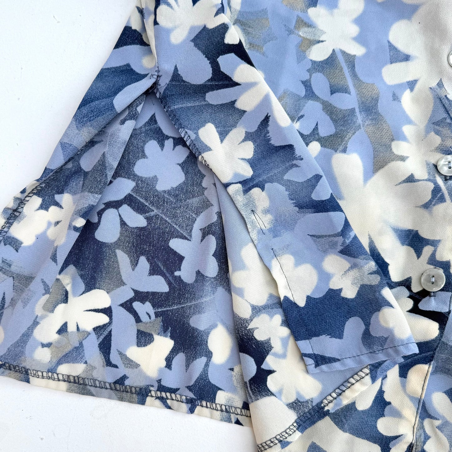 Secondhand Hiroko, Blue Floral Button Down Shirt