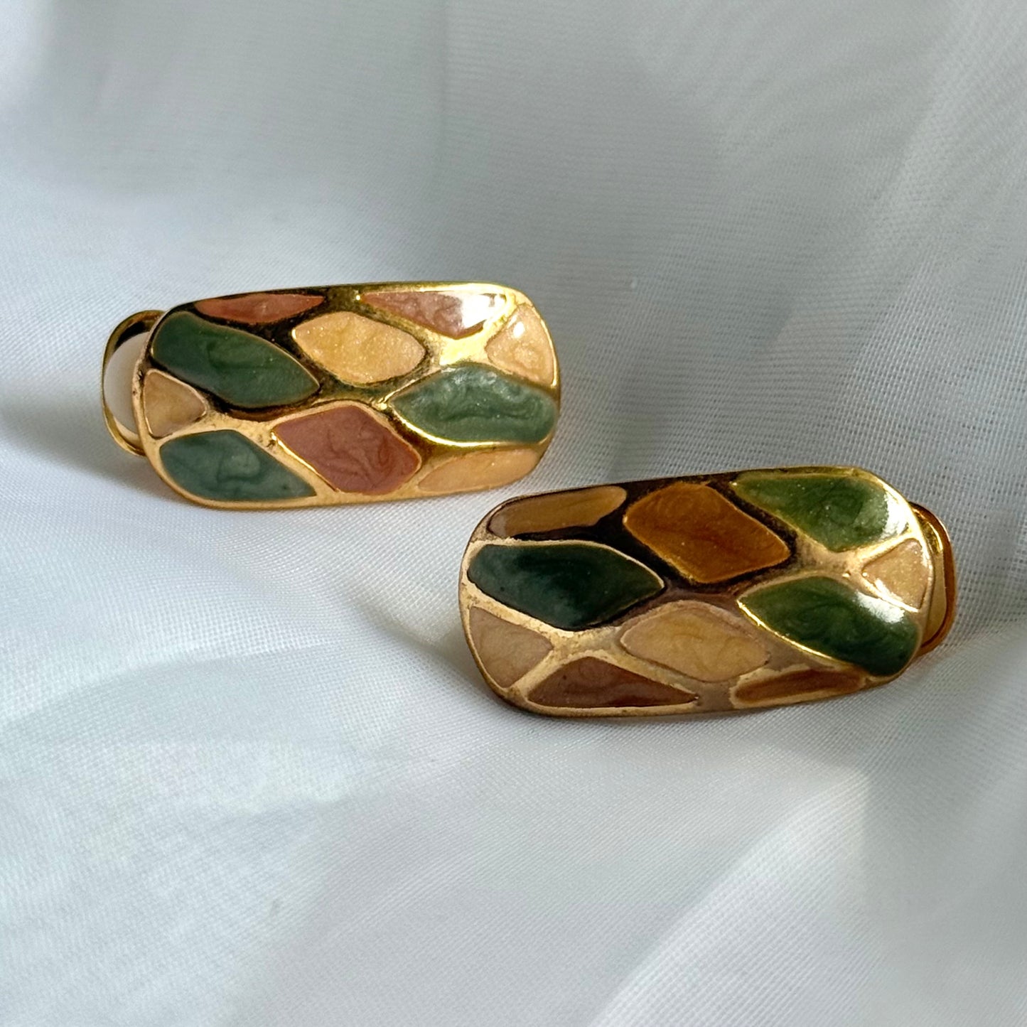 Vintage 80's Style Green and Peach Earrings