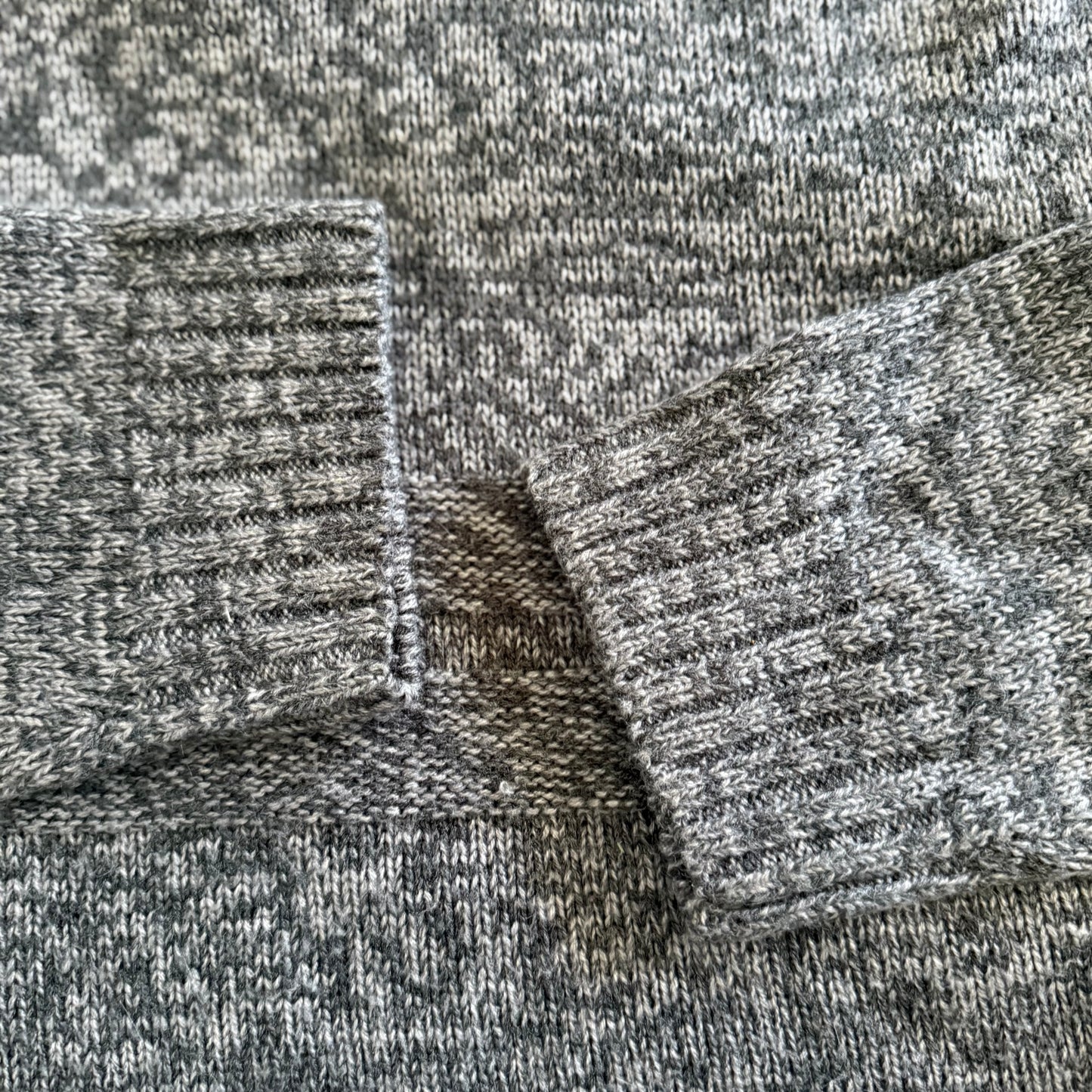 Vintage Retreat, Sweater