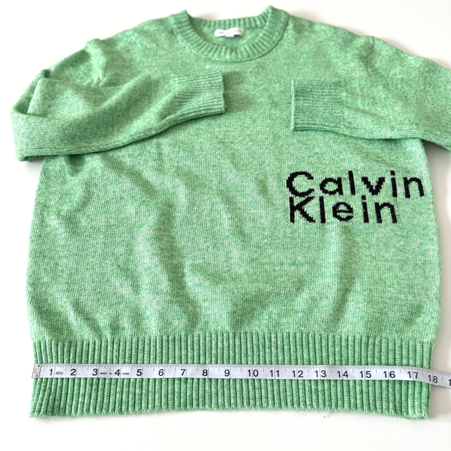 Secondhand Calvin Klein, Sweater