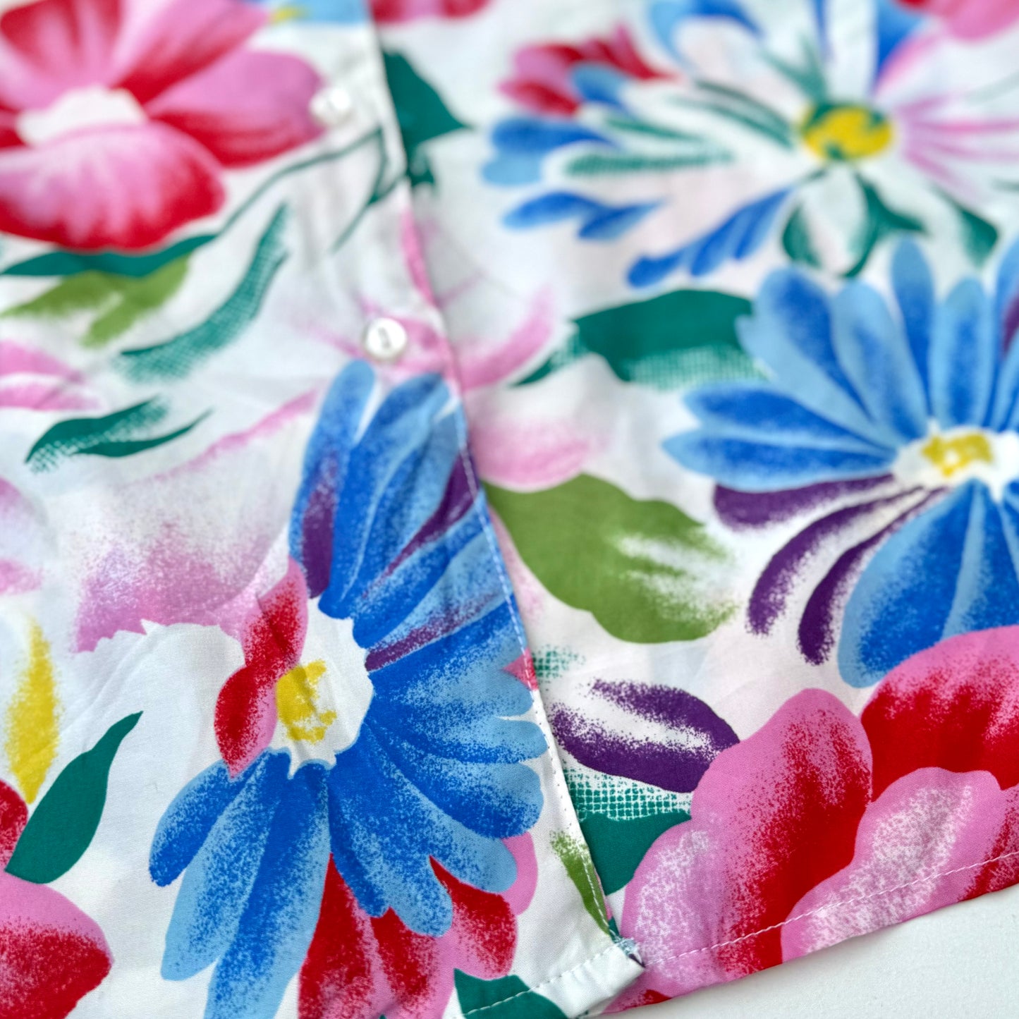 Secondhand Floral Button Down Short Sleeve Shirt