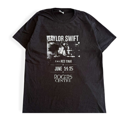 Secondhand Taylor Swift, The Red Tour T-shirt