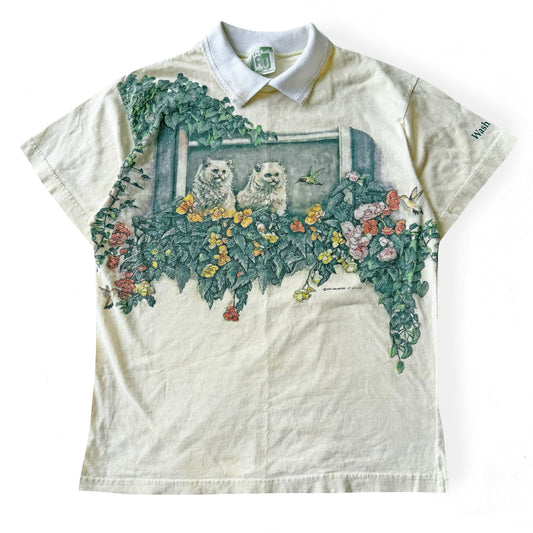 Vintage Art Unlimited, Cat & Hummingbird Collared T-shirt